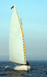 Catboat 'Kathleen' undersail