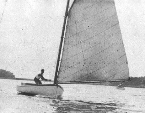 Anderson Catboat Romula